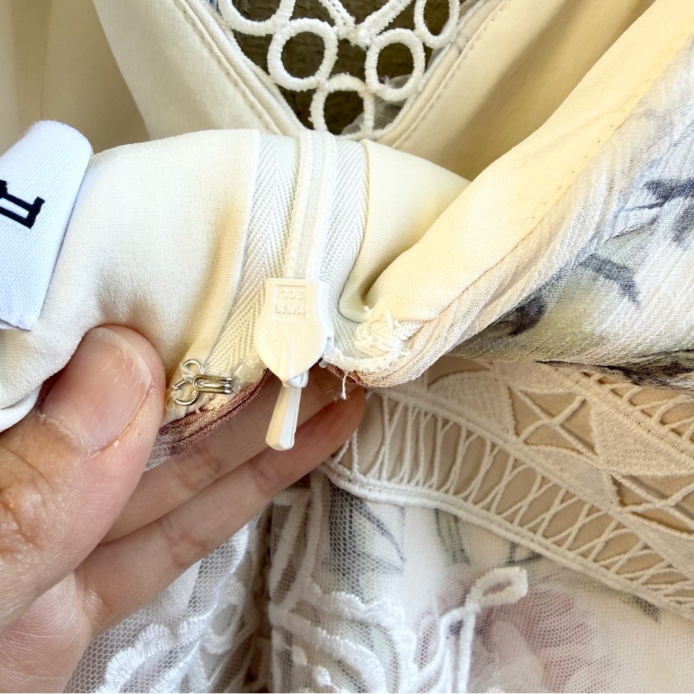 Rue De Seine, Nahla Gown, Size 10 - Picture 12 of 16